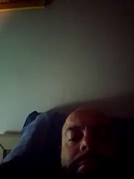 Dolceporco19 online show from October 18, 2025, 11:38 pm