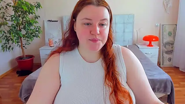 PolinaSalvatore online show from March 12, 2026, 10:43 am