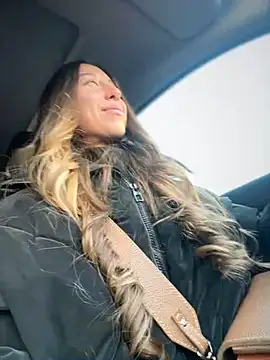 EvaCatt online show from December 15, 2024, 6:18 am