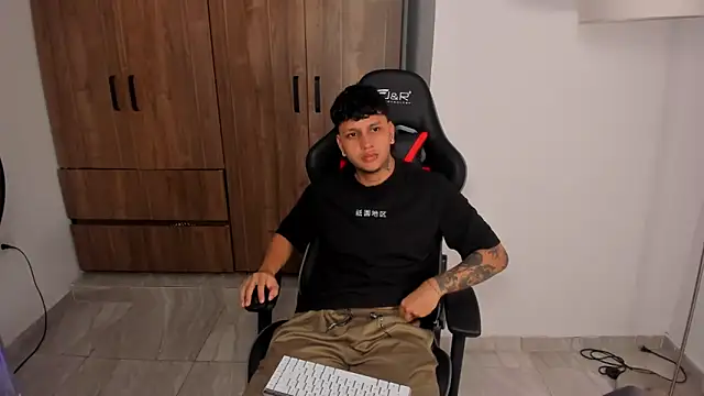 Jake simons online show from October 2, 2025, 12:12 pm