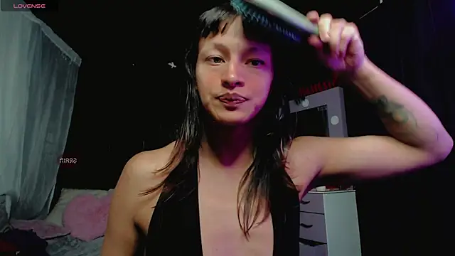 Summer XO online show from September 29, 2025, 2:16 am