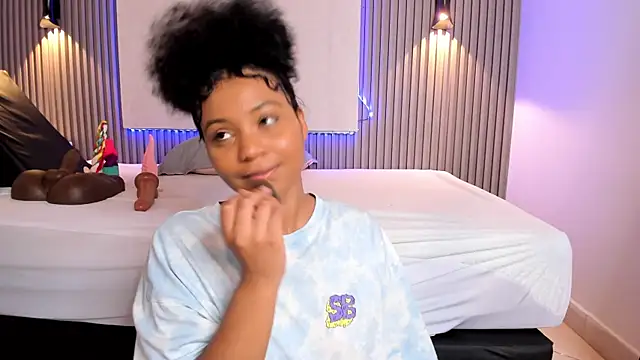 Zafiiraa online show from March 20, 2025, 12:00 pm