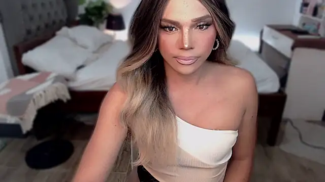 liaa lurrecams online show from October 24, 2025, 11:17 am