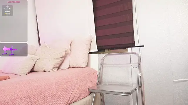 Alexxandra 12 online show from October 11, 2025, 8:24 am