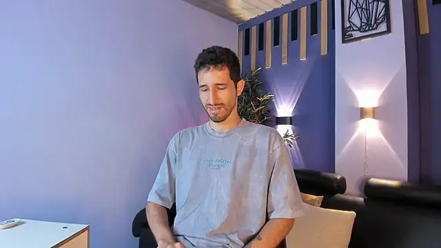 sam bisex online show from April 19, 2026, 2:55 am