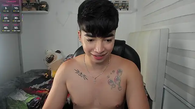 santy7v7 online show from February 20, 2026, 1:33 pm