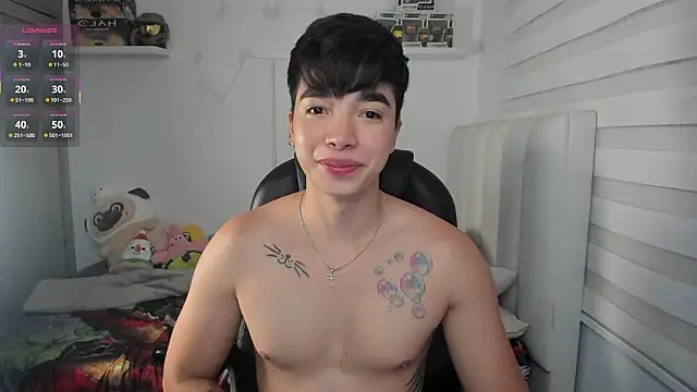 santy7v7 online show from March 20, 2026, 1:05 pm