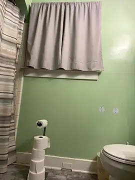 DAJ4002 online show from February 18, 2026, 1:34 am