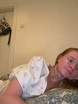 Snapshot of jannis1992 chatting on July 18, 2026, 3:54 am jannis1992 online show from July 18, 2026, 3:54 am