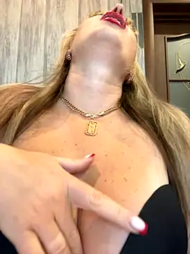 Kittenforyou online show from September 27, 2025, 12:43 pm