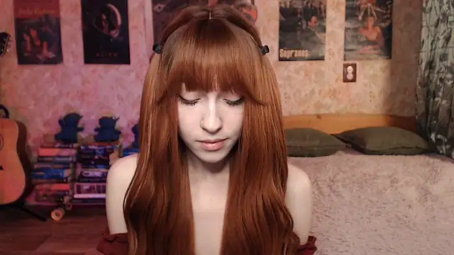 Friendly Ellie online show from September 25, 2025, 11:08 pm