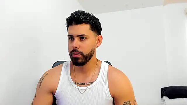 Justyn Torres online show from October 17, 2025, 6:54 pm