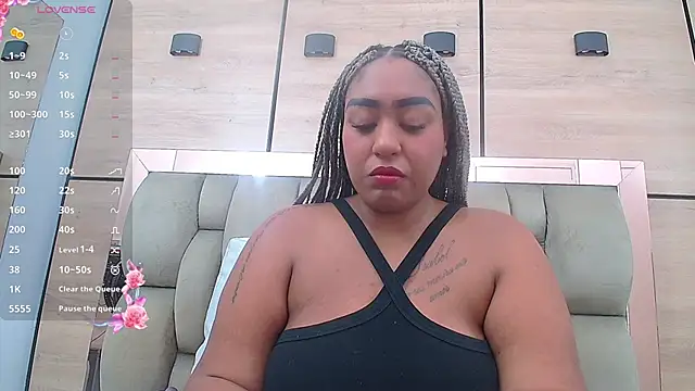 arianna pearl online show from February 19, 2025, 12:22 pm