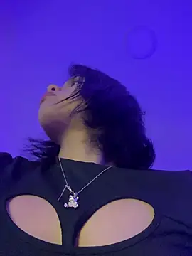 KLOE MARTINS online show from February 6, 2026, 10:29 am