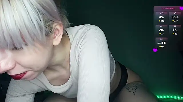 cruellagoth666 online show from February 20, 2025, 3:41 pm