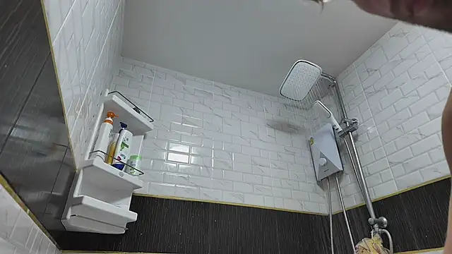 lukegunn online show from September 9, 2025, 10:53 pm