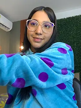 Amandanauty online show from December 10, 2024, 3:41 am