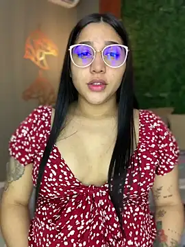 Amandanauty online show from January 2, 2025, 3:15 am