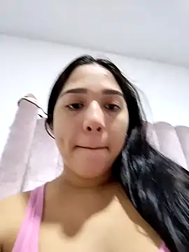 Amandanauty online show from February 14, 2025, 6:19 pm