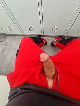 Snapshot of 987654Alf chatting on February 18, 2026, 11:06 am 987654Alf online show from February 18, 2026, 11:06 am