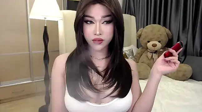 KeenMazikeen69 online show from January 12, 2025, 10:43 pm