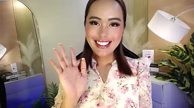 HeavenlyStar online show from February 25, 2025, 3:38 pm