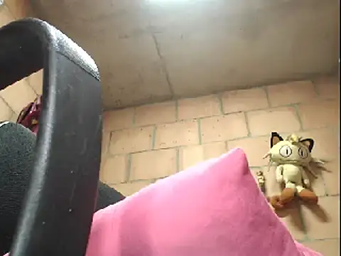 Snapshot of Camilalatin69 chatting on December 22, 2024, 4:38 pm Camilalatin69 online show from December 22, 2024, 4:38 pm