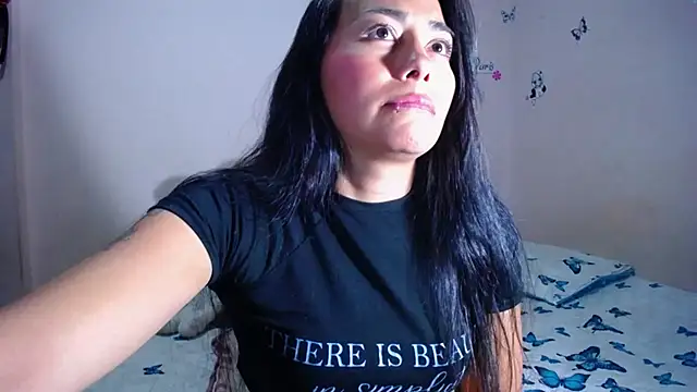 hanna girl21 online show from February 13, 2026, 1:45 am