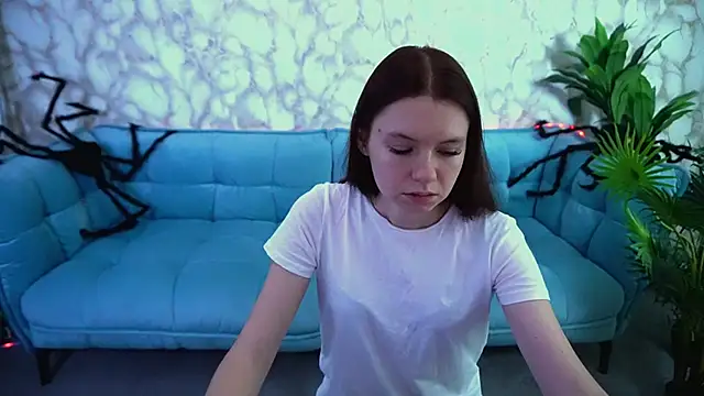 Snapshot of MaRich_Ka chatting on November 1, 2025, 7:10 am MaRich Ka online show from November 1, 2025, 7:10 am