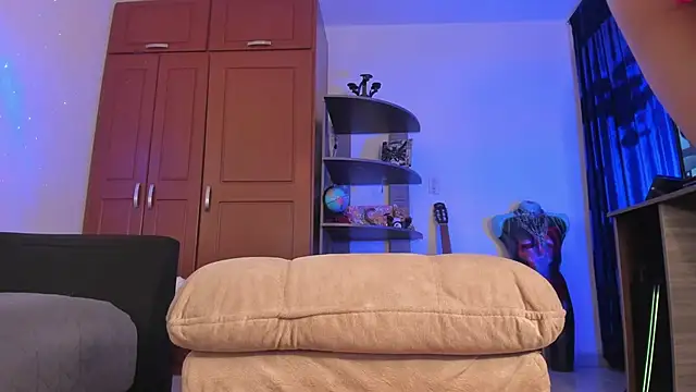 syd onfire online show from January 28, 2025, 5:43 am