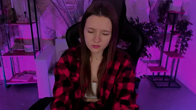 JennyDens online show from December 27, 2024, 6:35 am