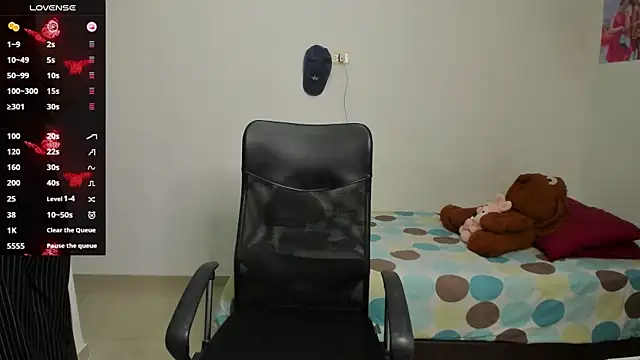 evelyx69x online show from December 28, 2024, 10:55 pm