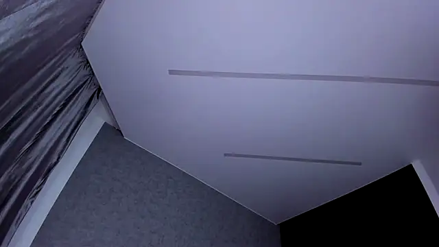  CurlySue  online show from November 14, 2025, 4:17 pm