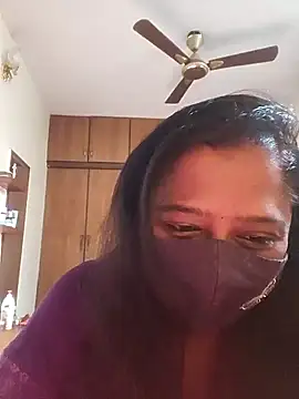 sexynayan23 online show from January 21, 2025, 4:32 am