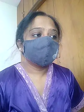 sexynayan23 online show from April 3, 2026, 5:05 am