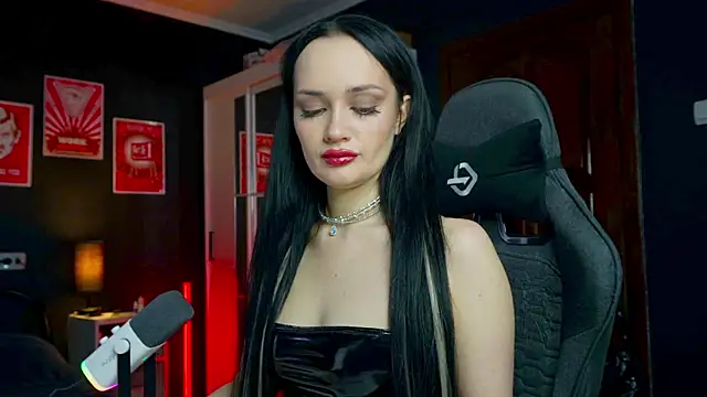 QueenAliss online show from January 10, 2026, 8:38 am