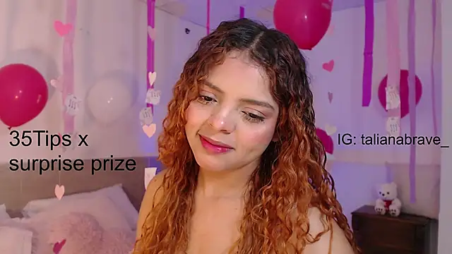 ValienteGirl  online show from February 16, 2025, 12:52 am