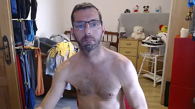 steph19x5 online show from January 5, 2025, 11:48 am