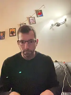 steph19x5 online show from January 15, 2025, 5:58 pm