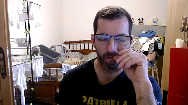 steph19x5 online show from January 17, 2025, 4:04 pm