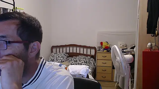 steph19x5 online show from September 15, 2025, 5:57 pm