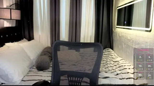 Snapshot of ThegirlNamedMaria chatting on December 18, 2025, 7:25 am ThegirlNamedMaria online show from December 18, 2025, 7:25 am