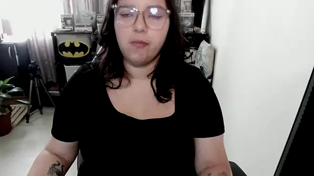 aika-dreams online show from April 11, 2026, 12:31 pm