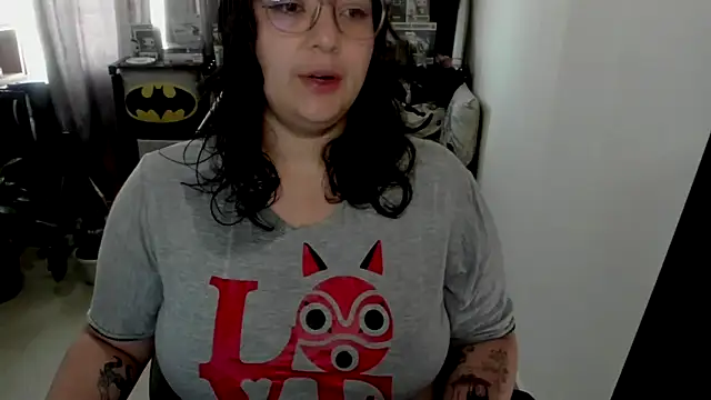 aika-dreams online show from April 18, 2026, 12:20 pm