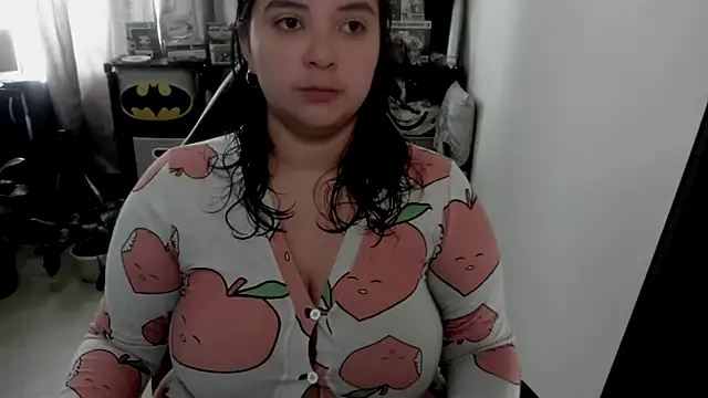 aika-dreams online show from April 21, 2026, 1:50 pm