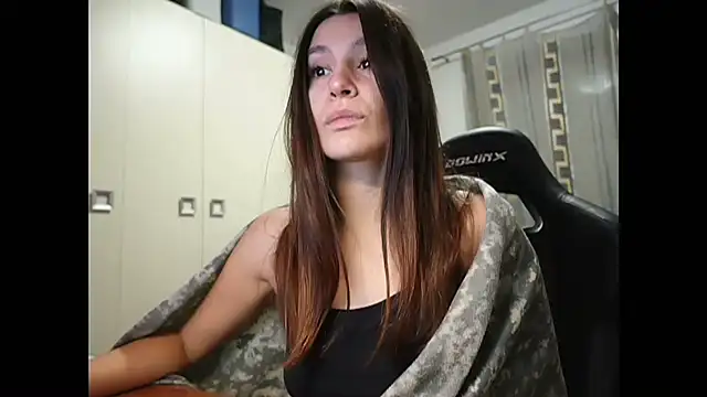 GodlyTheia online show from December 3, 2024, 12:27 pm