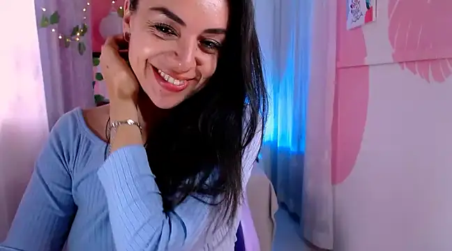 LATINGODDESS X online show from February 13, 2025, 9:38 pm