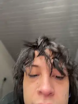 stormytt  online show from October 7, 2025, 6:16 pm