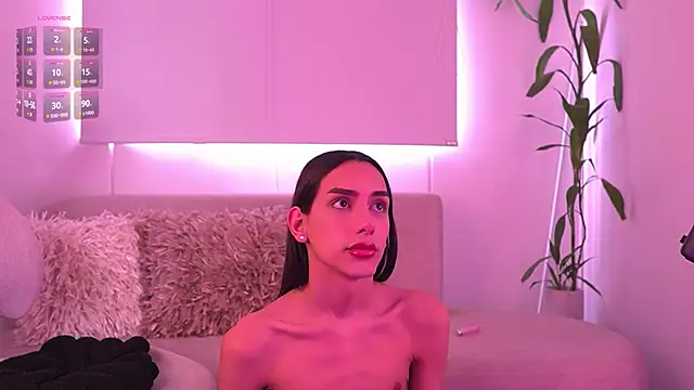 aaronKeller online show from October 25, 2025, 2:13 pm