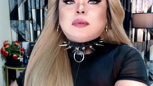 Mistress DOMnicaaxx online show from September 10, 2025, 9:04 pm